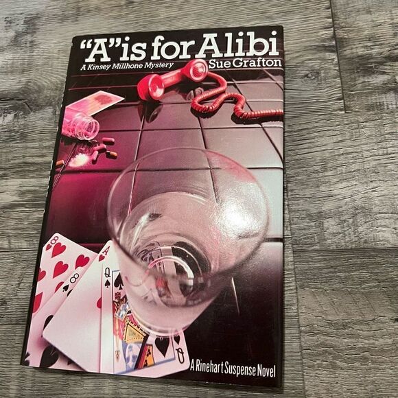 “A” is for Alibi by Susan Crafton Hardback - Picture 1 of 4
